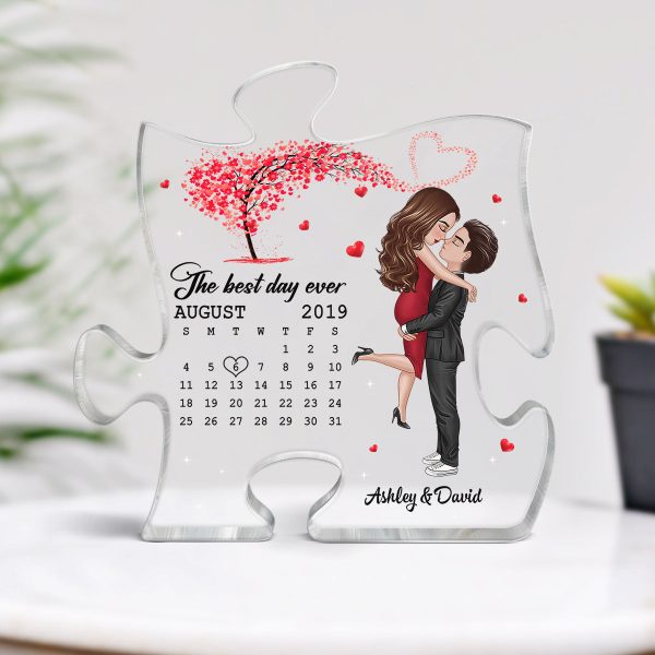 Doll Couple Hugging Kissing Under Red Heart Tree Calendar Anniversary Date Personalized Puzzle Acrylic Plaque Online