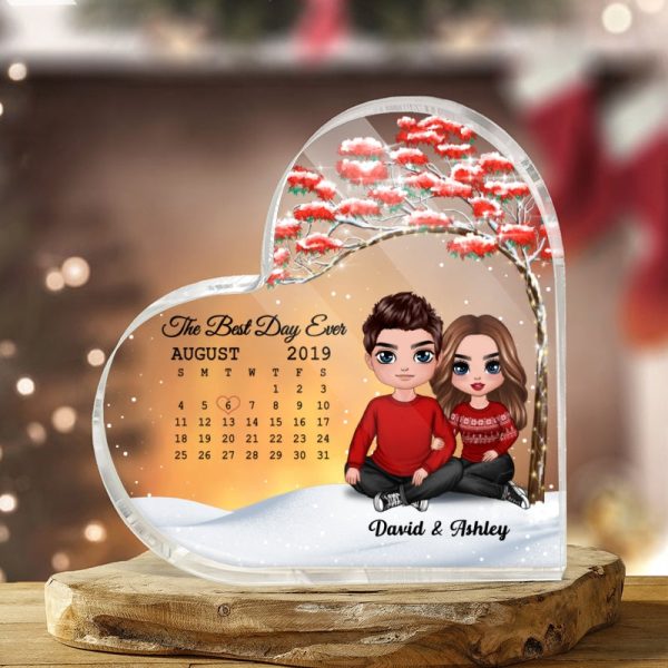 Embracing Doll Couple Sitting Under Red Tree Calendar Anniversary Date Personalized Heart Acrylic Plaque For Discount - Image 4