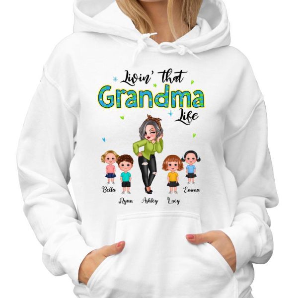 Livin‘ That Grandma Life Green Pattern Personalized Shirt Sale - Image 4